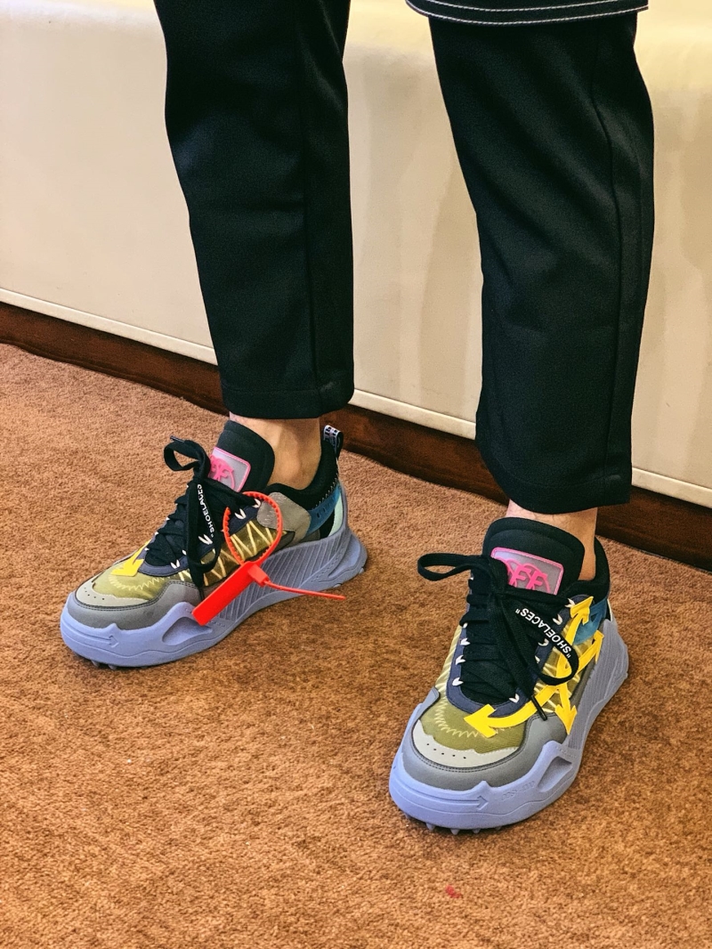 Off-White Sneakers